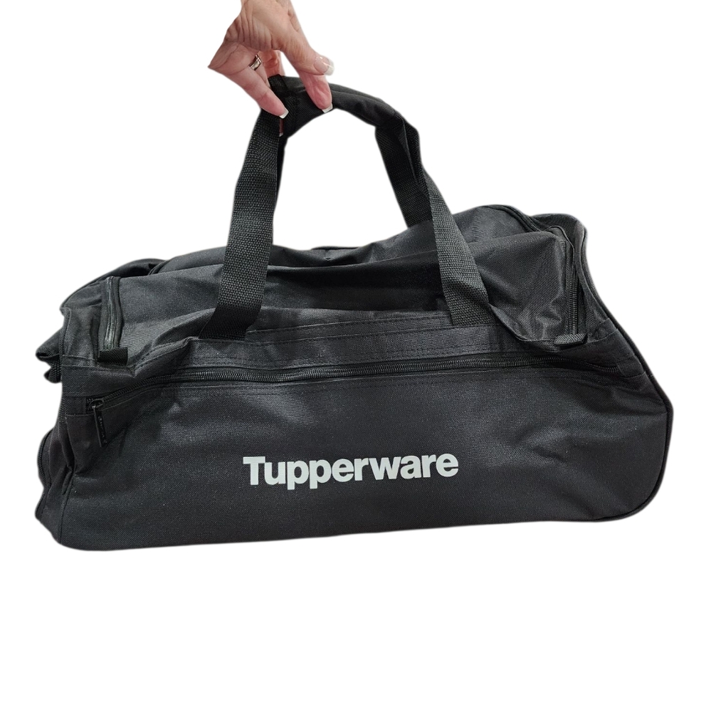 TUPPERWARE Travel Rolling Duffle Bag Duffel Bag.  Brand New!!!